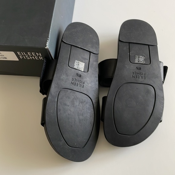 Dee Leather Slide Sandals - Picture 4 of 5